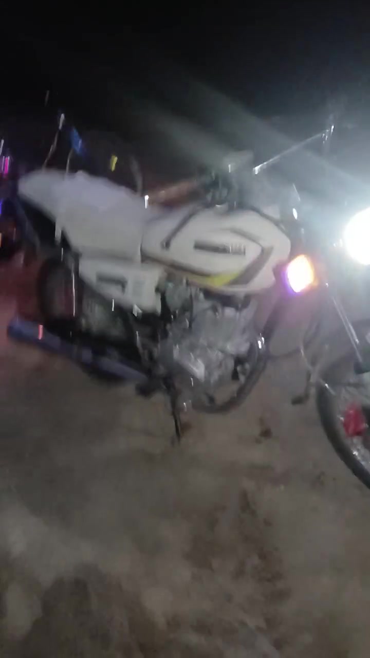 البيع تيكر موديل 26 كفاله عامه وراق صولي  السعر خاص مكان الدراجه بابل الحمزه الغربي قرب معمل الشكر وبيكم خير ودلل ***********
