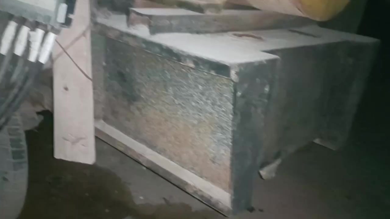 السلام عليكم مولده كيا البيع شرط شغل تجي تفحص لاتبخير وله تنقيص سعره14 بيه مجال شراي مكانه وركااء ***********
