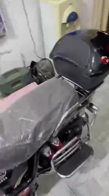 للبيع موطور شحن هيوشه  26 موطور حيل نضيف وبطاريته علا فحص بطاريات وكهربائياته كلها شغاله سماعه جوه كشن وكشن كهرباء 
السعر 680 وبي مجال 
للتواصل ***********

عنوان الانبار قضاء هيت حي الاطفاء مقابل جامع حارث بن يزيد 
يتوفر صيانه وغسل وكماليات وبيع وشراء ولي عنده موطور يسحبه من جمعيه اشتري بسعر لي يعجبه نقد
