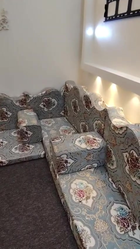 البصرة • كنب • نظيفه