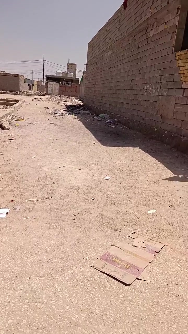 يالله عرصه للبيع 1000متى عن جسر الشهداء شارع الصب منطقه كافه الخدمات بيه مولد انترنيت كهرباء ماي تبليط مدارس مولد  طابو زراعي 25 للاستفسار ***********واتساب واتصال سعر القطعه 10وبيه مجال

