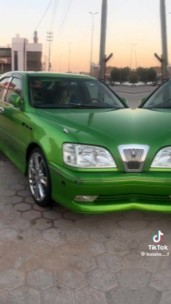 سلام عليكم ملكه 2003 تيربو فول جلد فتحه تحويره نجف فوك وجه سيارة كفاله عامه من كص وضربه ماعده تغير لون أصل سلفر سيارة جديده وحلوه ورقم انكليزي بسمي وين مايعجبك تحويل اريل امامي خلفي بكلايت ابو عيون سيارة برغي ماعايزه ترهم مراوس شعندك نزل المكان النجف السعر 150 بيه مجال بسيط رقمي ***********
