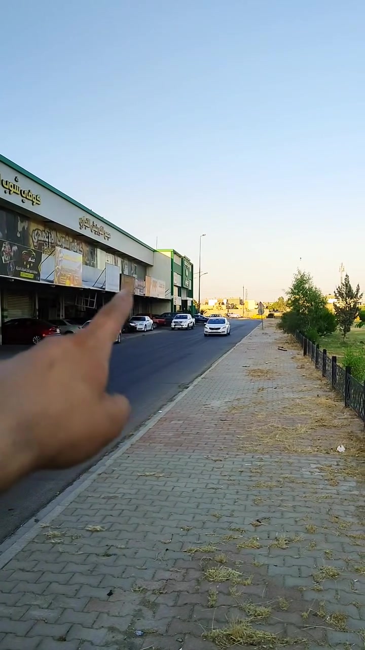 بوليش _ تكحيل _ صبغ وتصليح دعاميات  _ حمام  وعناية _ جلي لايتات _ صبغ ويالة وفچوج _ جلي لايتات 
مركز فالكون 🦅  هو اختيارك الصحيح ✅ 
للحجز او الأستفسار : *********** 
كركوك _ الكورنيش _ مقابل جسر الرابع
