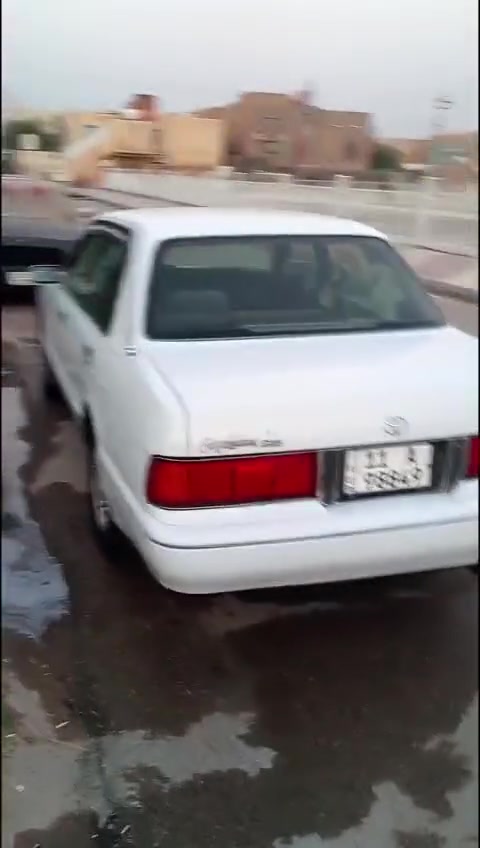 سلام عليكم ارنب ايسر بلاد
مديل 1992
مكينه كير تخم تاير حداديه توني شاده سياره جاهزه 
ترايك لكربلاء 
السعر 75 
رقم نكليزي بغداد 
سياره احله من الصوره الله شاهد 
مكاني ذي قار 
رقمي ***********
