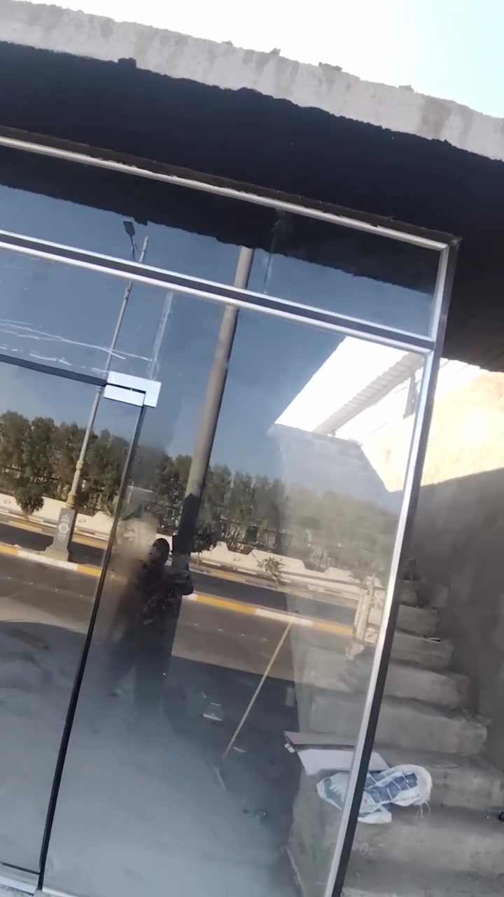 زجاجيات عباس الخطابي  ***********
