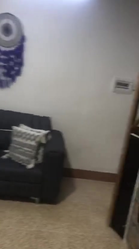 عرض جديد يوجد لدينه دار 🏘للبيع
قوسيات حي الزيتون خلف اسواق ابوعلي 

نقطة دالة خلف مدرسة النبا العظيم 

المساحه 100متر 

يتكون من غرفتين نوم وهول ومطبخ وصحيات 

السعر 40وبي مجال للااستفسار اتصال 

***********
***********
