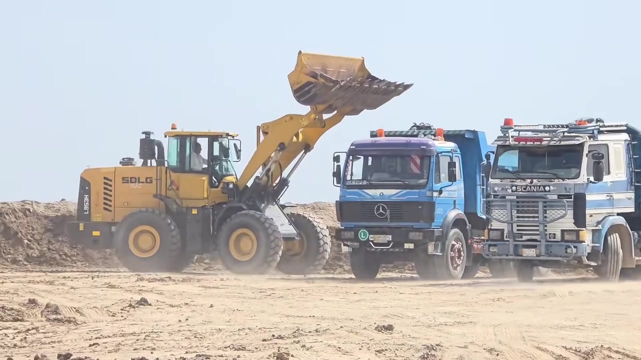 يوجد لدينا مقلع ترابي مجاز في سوق الشيوخ مستعدون لتجهيز الجميع بماده التراب  العكيكه
الكرمه
النواشي
الفضليه
للاستفسار اتصل على الرقم *********** او مراسله واتساب على نفس الرقم
