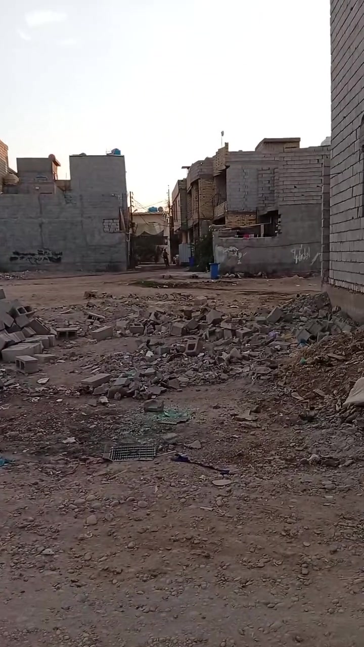للبيع بناء حديث واجه 5ونزال 10
مشتملات ثنين شارع المركز فرع أسواق الواثق

***********
