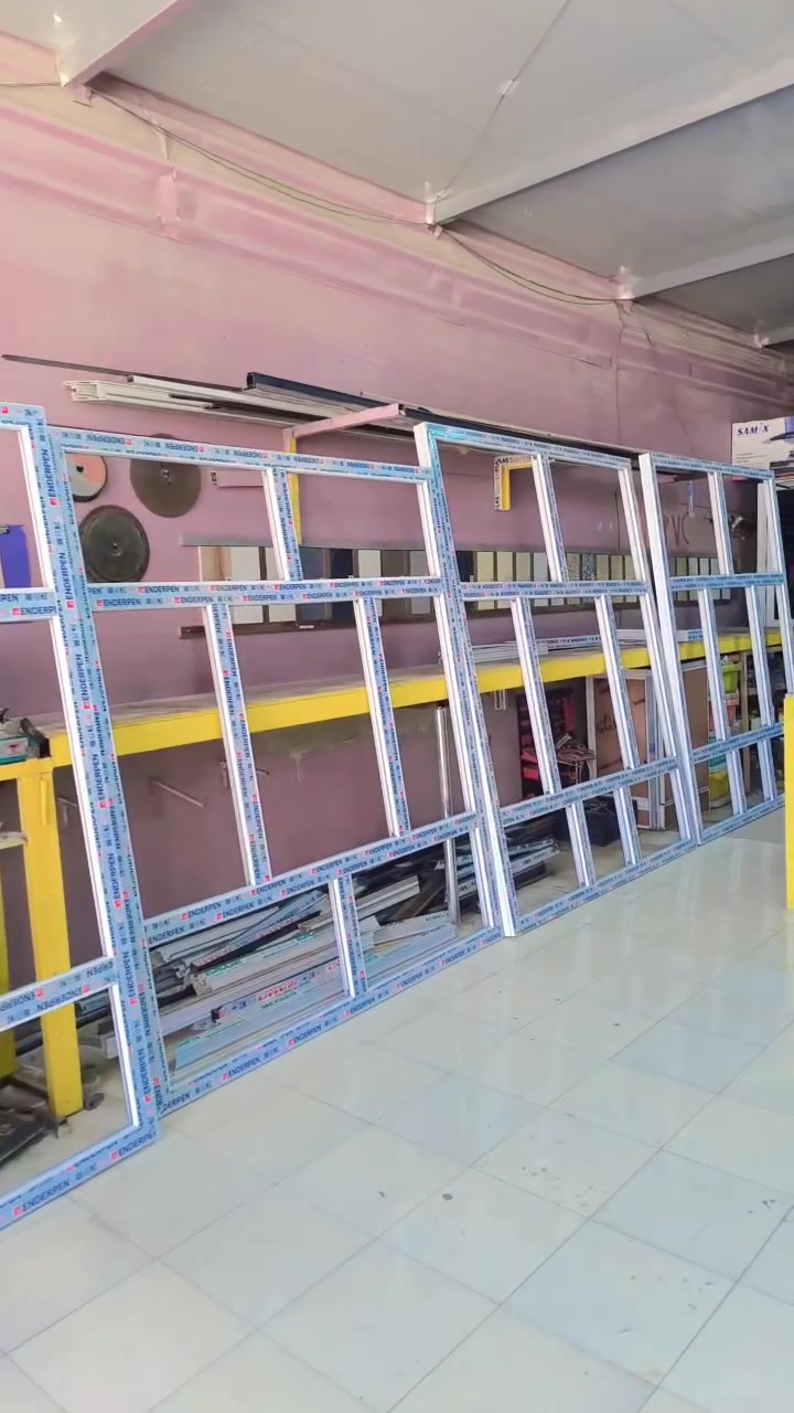 🔥 شباك PVC سعر المتر 47,000 
🔥 باب PVC متر × مترين  بسعر 130,000 
📍 الحلة – شارع 80 – قرب استدارة حي العسكري
معمل السراي للـ PVC وكافة أعمال الألمنيوم
نوفر لك جودة عالية تجمع بين المتانة، العزل، والشكل الأنيق ✨
✅ مقاوم للماء والرطوبة
✅ عزل حراري وصوتي ممتاز
✅ مناسب للبيوت، الشقق، والمحلات
🔹 تنفيذ دقيق حسب القياسات
🔹 التزام بالمواعيد
🔹القياس و تصميم و النقل يكون مجاني 
📞 للاستفسار والحجز راسلنا واتساب أو اتصال
***********-***********
بادارة ابو يوسف 
معمل السراي… سعر مناسب وجودة عالية
