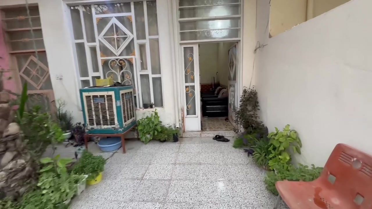 🏠 بيت للبيع – سعر البلاش 🔥
📐 المساحة: 110 متر
🛏️ يحتوي على غرفتين أرضيات
✨ أرضيات كاشي + حياطين سيراميك
🏡 البيت جديد، مرتب وحلو
💧⚡ كافة الخدمات متوفرة
📍 موقع مميز قرب الشارع العام

💰 السعر: بلاش ومناسب جداً

📞 للاستفسار والمزيد من التفاصيل، التواصل على الخاص أو الاتصال. ***********-***********
