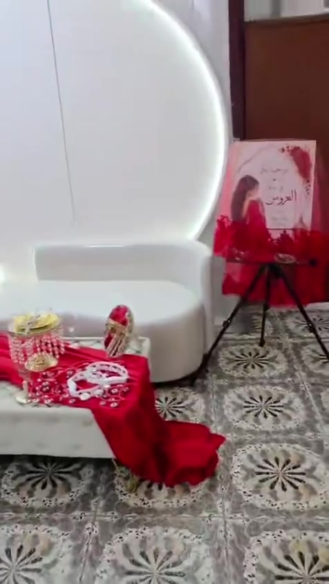 احدث المديلات كوشات جوكليته سعار مناسبه *********** خلي حفلتكم ويانه تختلف
