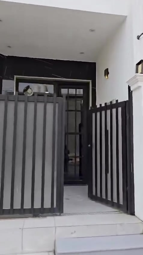 مجمع الضباط • شارع المطار • بيتين ١٠٠م