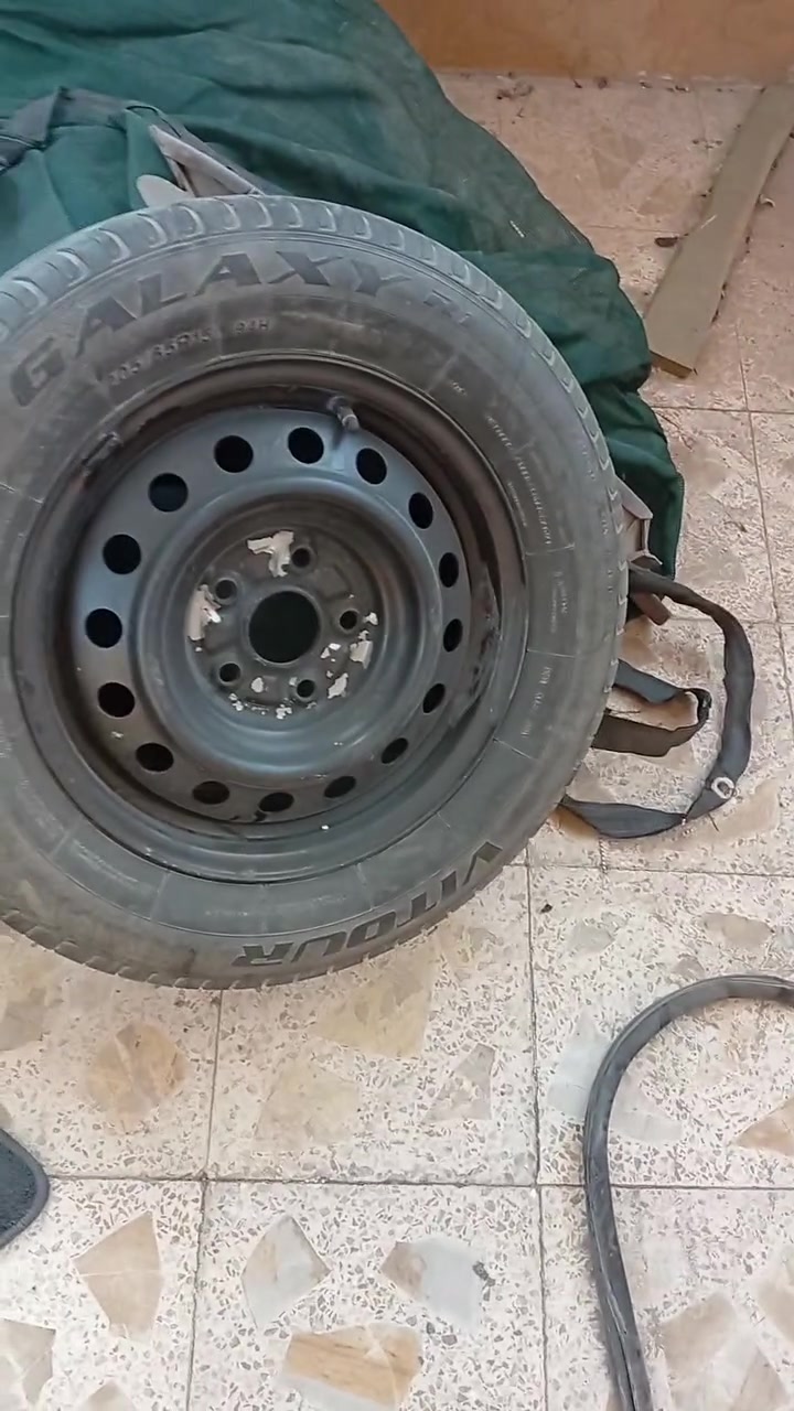 نجف • حي المكرمه • قطع غيار