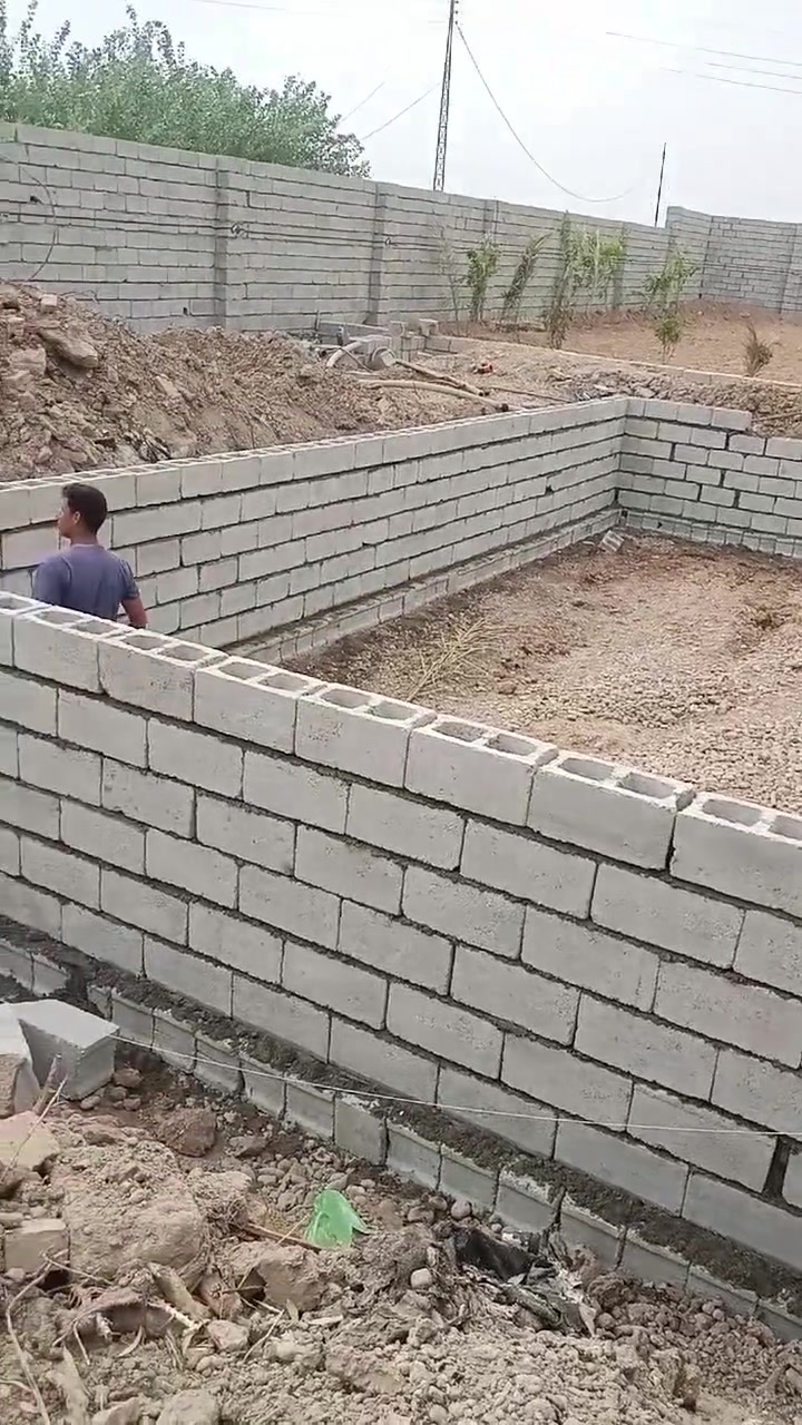 خلفة بناء • متفرغ • عنده شغل