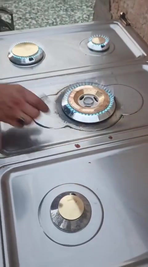 السلام عليكم صيانه واقعيه كافه انواع بغداد ***********

