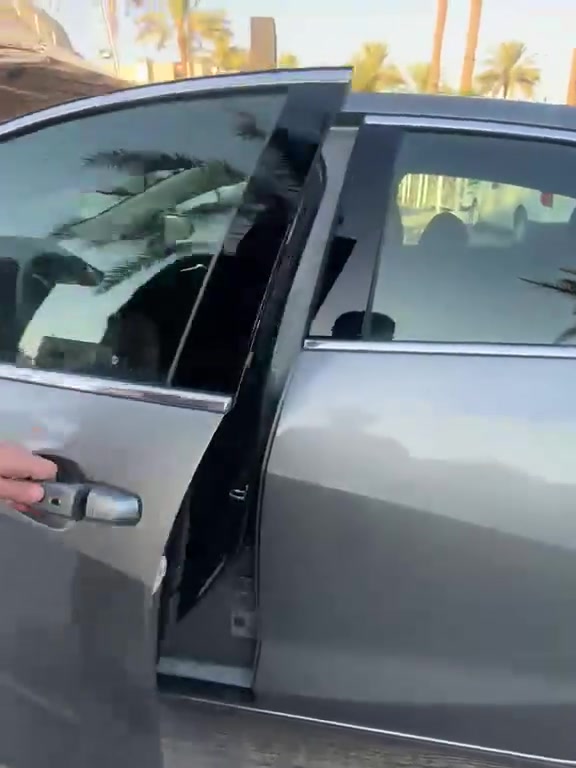 سلام عليكم
للبيع 
ماليبو LT
موديل ٢٠٢٤
حادث جاملغ و ربع البنيد 
مواصفات التي معروفه
كشن كهرباء تدفئه تبريد 
تبريد قطعتين 
ماشيه ١٠٠ و كسر كيلو 
السعر ١١٥ وبيها مجال 
عنوان سيارة بغداد المنصور 
***********
