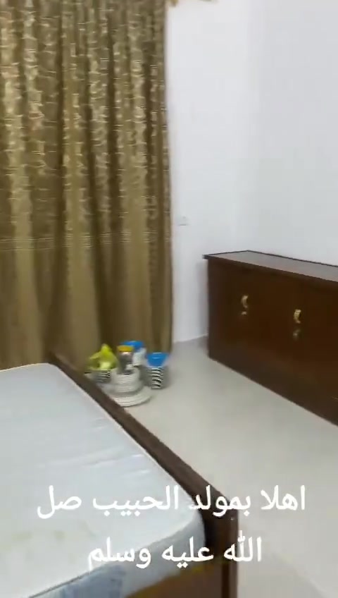 معمل نجارة بركة الرحمن بأدارة ابو ضحى النجار عنوان المعمل شارع حولي التحرير مجاور جامع عمر ابن عبدالعزيز رقم الهاتف ***********
