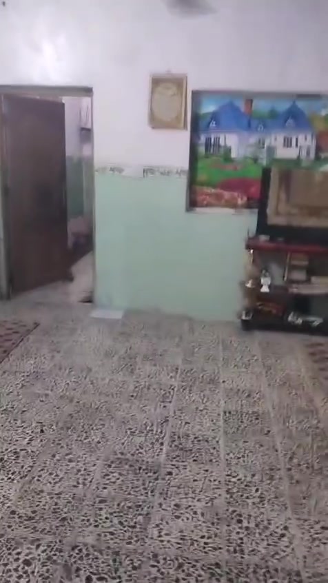 بيت للبيع  بناء متوسط مساحه 900 متر طابو زراعي سند 25 تحويل مباشر كافه الخدمات العنوان حله الورديه خارج بنافع يبعد الشارع العام 70 متر 3 غرف نوم وكل الملحقات  السعر مناسب 65 مع المجال البسيط ‏‪***********‬‏
