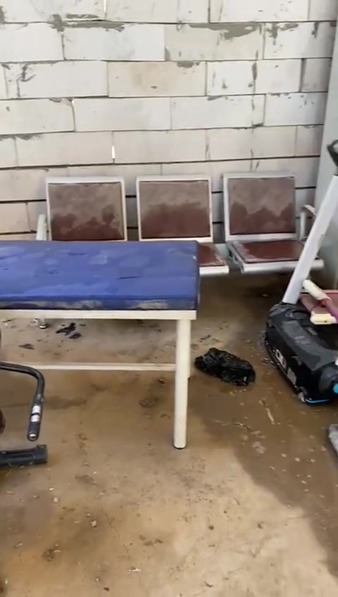 السلام عليكم اجهزه لبيع بسعر مناسب اابيع كل الكميه مو فرد بيهن صيني وبيهن امريكي
النجف الاشرف ***********
السعر ١٥ ورقه كل الاجهزه
