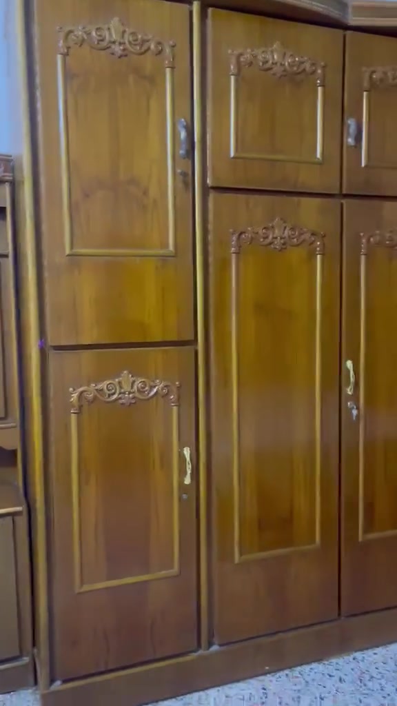 غرفه اخشاب • مستعمله • بغداد