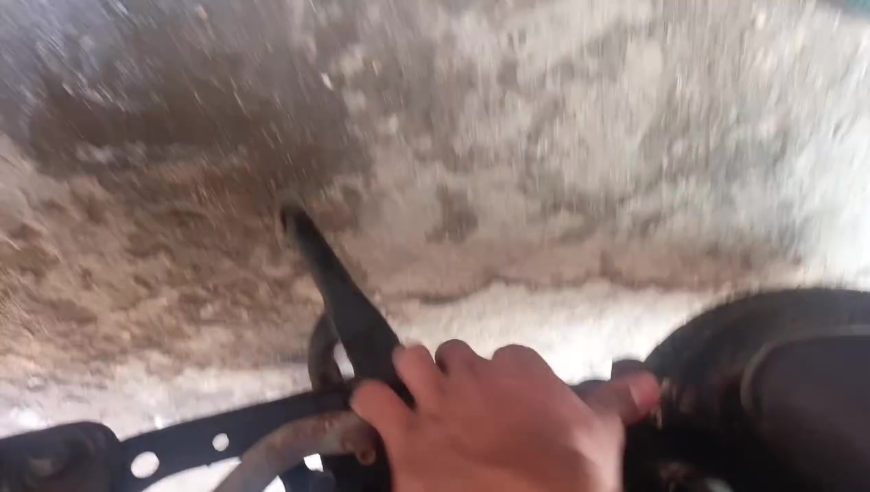 سلام عليكم دراجة بريز عالي دراجة شلعه و معدل لا مفتوح ولا مجفت نضيفة شوفت عينك بسعر كلش مناسب تأخذه و تروح بابل ماعليهة شي دهن جديد مرايات 2 
عنوان العضمية و تواصل فقط علا رقم ما متواجد فيس هواي  ،***********،
