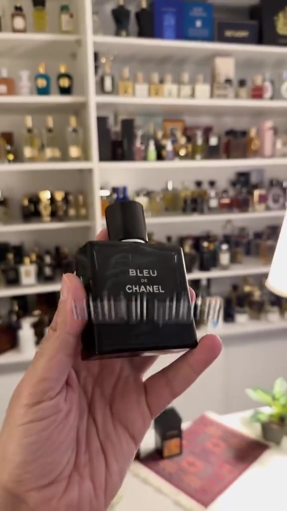 بلو دي شانيل • عطر رجالي • ثبات عالي