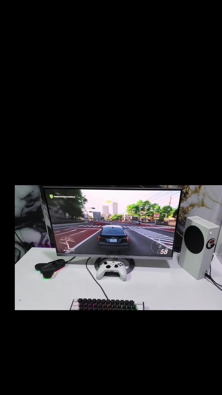 السلام عليكم ابيع شلع اخوتي
اكس بوكس سيريس اس اصدار 23 مفتوح
شاشة نوعيه Asus27 جاي اشغل 2k 
جوستيكات ثنين اصليه وحده منهن بيها بطارية قابله للشحن
كيم باس ٣ اشهر بي العاب قويه منزله
فورزا فيفا ٢٦ وبعد 
مع كيبورت وماوس سيت اب كامل

سعر 550 
هذا رقمي *********** واتساب
