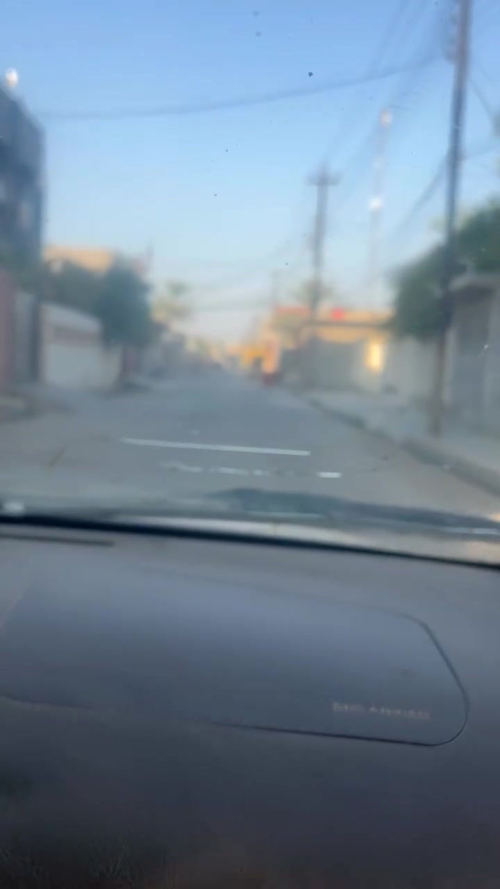 🚨🚨السلام عليكم توجد قطعة ارض طابو ملك صرف للبيع الموقع جدا ممتاز في منطقة التقاطع ( حي العبور ) قرب روضة قوس قزح 🌈 الاهلية 
مساحة القطعة 100 متر 
ومنطقة حي العبور وخصوصا هذا المربع معروف بحيث خدماتها كاملة من كل الجوانب تبليط وماء وكهرباء
للاستفسار اكثر الاتصال على الرقم ادناه:
 *********** ☎️

