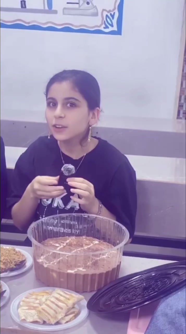 مو أنا اللي راح أحچي عن نفسي…
خلّيت طلابي يحچون عني 🤍✨
لأن أجمل نجاح للأستاذ مو بس بدرجات طلابه
إنما بالأثر الحلو اللي يتركه بقلوبهم.
كلماتكم بالنسبة إلي مو مجرد مدح
هي شهادة أعتز بيها ودافع حتى أقدملكم الأفضل دائماً. 🤍
🎥 شوفوا آراء طلابي عن تجربتهم وياي…
وخلوهم يحچولكم بنفسهم 🌷
اماكن التدريس :
معهد الاوائل_شارع الجمعية_مقابل معهد محمد البسام
معهد نور العقول_ شارع البلدية_فوق مكتب النور للعقار
للتسجيل والاستفسار مراسلتنا على التليكرام :n_nk17
