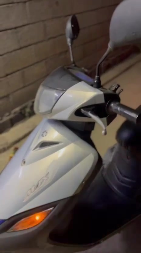 ماطور ماكس ثعلب نضيف محرك شرط شاصي شرط كهربائيات شغال كفرات شركة ختم واحد السعر 375 الف وبي مجال شي قليل 
مكاني برطلة 
للاستفسار الاتصال على الرقم 
***********
***********