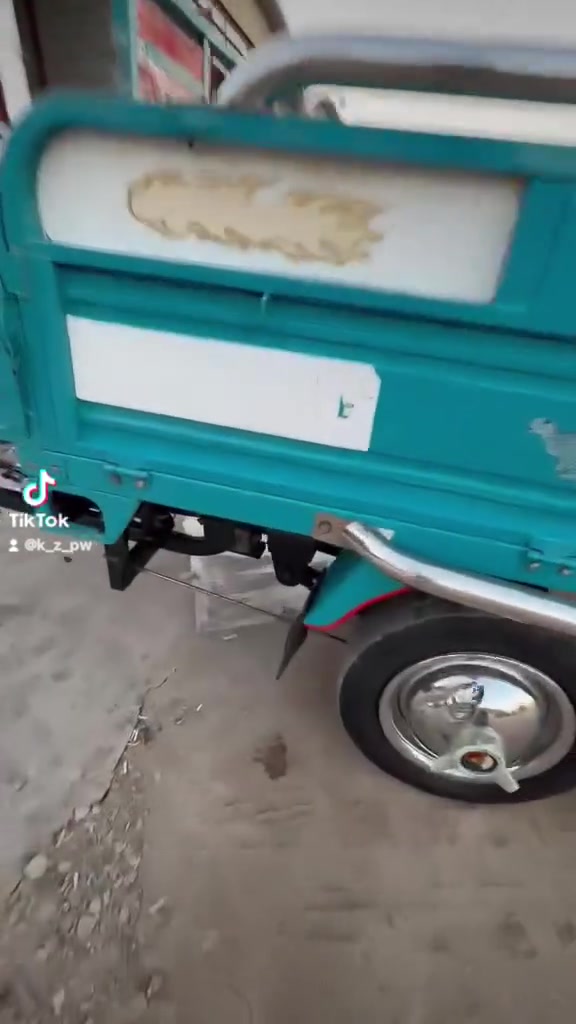 سلام عليكم ستوته للبيع موديل ٢٣ فحل مرقم وسنوي وكفل بس محرك مفتوح قبل سبوع وغرض كله شركة راقمي *********** وسعر 2800
