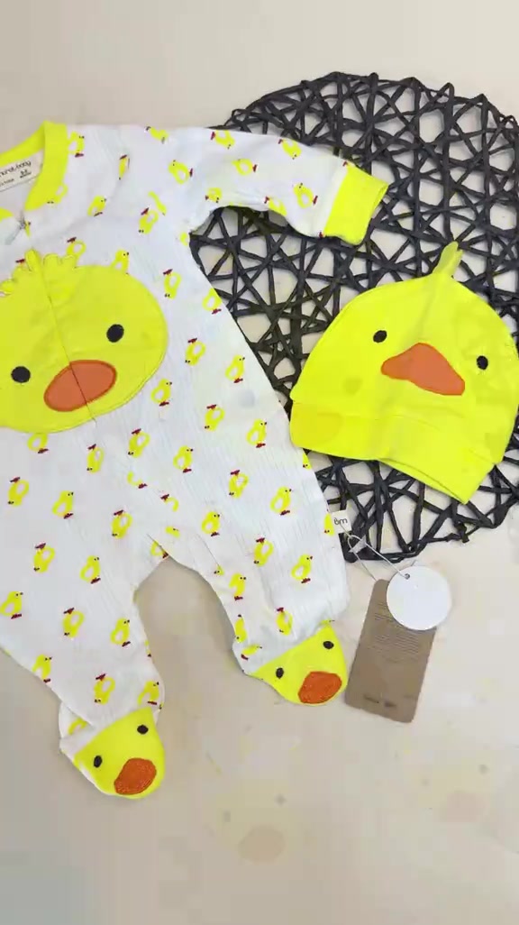 🐣✨ أوفر الصيصان الكيوت وصل! ✨🐣 مناسب ومميز لـ جلسات تصوير الأطفال 📸😍 👶 يناسب من حديث الولادة ولغاية عمر ٩ أشهر خامة مريحة وشكل يطلع يجنن بالصور 🤍 📲 للطلب والاستفسار واتساب فقط: *********** ***********
