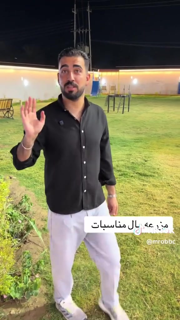 مزرعة للإيجار اليومي 🏡🌳
📍 الموقع: بغداد – الدورة – البوعيثة

✔️ أجواء هادئة ومناسبة للعوائل والشباب

✔️ مساحة واسعة وخدمات متوفرة

✔️ مثالية للراحة والونسة

📌 للحجز والاستفسار يرجى الاتصال أو المراسلة على واتساب: 
 📞***********
 موثق في تطبيق اجرلي لسياحة المزارع في العراق 🇮🇶
