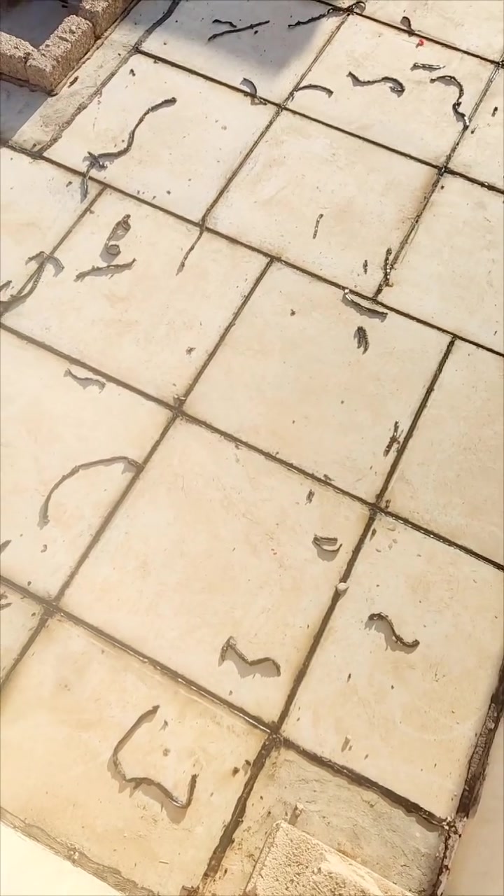 تطبيك شتايكر+ماستك.قوالب درجة اولى بالشرط كرسته وعمل نعمل بالضمان+قلع وتنظيف الماستك القديم واضافة ماستك جديد وايزوكام  نبدل قوالب المكسوره وتزفيت الاسطح والجدران ونعمل بالبنايات اهليه و الحكومية والعمارات داخل كركوك (ملاحظة)نعمل بالضمان وفي حالت اي خلل او اشكال نقوم باصلاحة مجانا للاستفسار الاتصال على الرقم ***********
