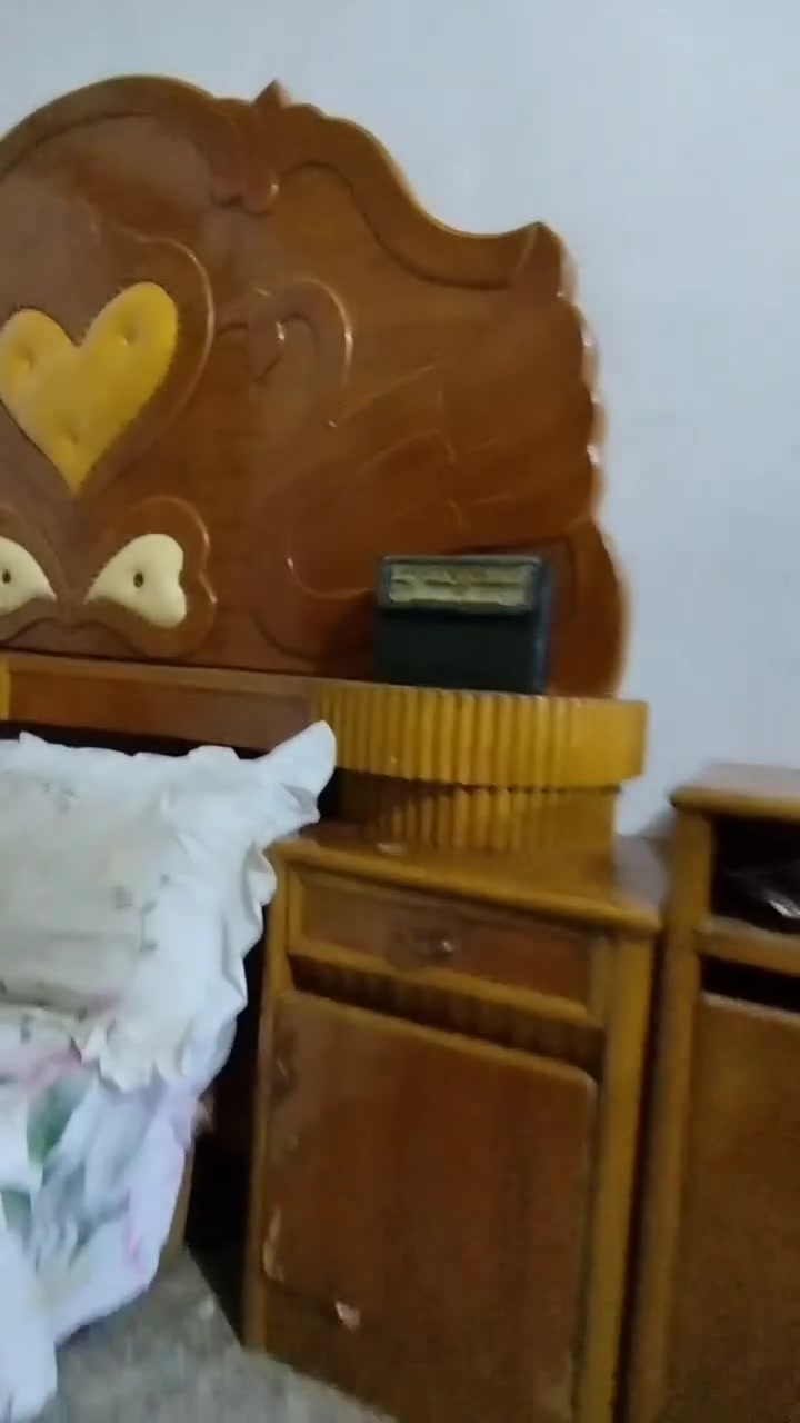 غرفه نوم تسچام صاج داخل وخارج لبيع المستعجل كربلاء حي الوفاء غير متواجد على الفيس للاستفسار واتس *********** @
