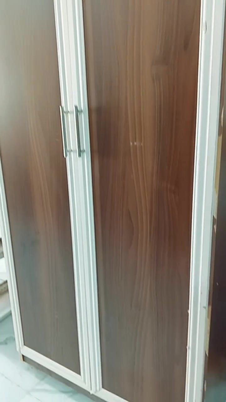 *🏠 مجمع الرواس للأثاث 🏠*
كنتور بابين اجديف شغل ثقيل 
السعر 110 فقط 

*متخصون في بيع وشراء*  
*الأثاث المنزلي الجديد والمستخدم *

*✨ خدماتنا:*
- شراء الأثاث المستعمل بأفضل الأسعار
- بيع أثاث جديد ومستخدم بحالة ممتازة
- تبديل الأثاث

*📍 العنوان:*  
الـ 5 كيلو - الشارع الخدمي - مقابل دائرة الماء - الرمادي

*📞 للاتصال والاستفسار  *   *************

تابعونا على حسابنا للعروض الجديدة 📱
