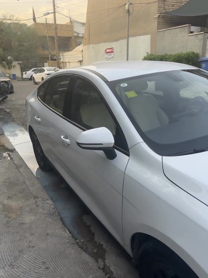 سلام عليكم بي وايدي ٢٠٢٥سياره جاهزه بيها بنيد مبدل 
حادث سطحي ايرباك سليم السعر١٧٢٥٠ بغداد الحريه
***********

