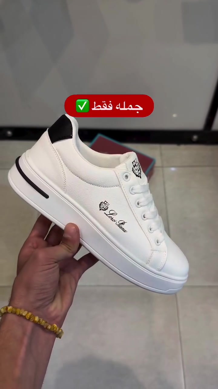 جملة • تعبئة ١٢ قطعة • ملابس