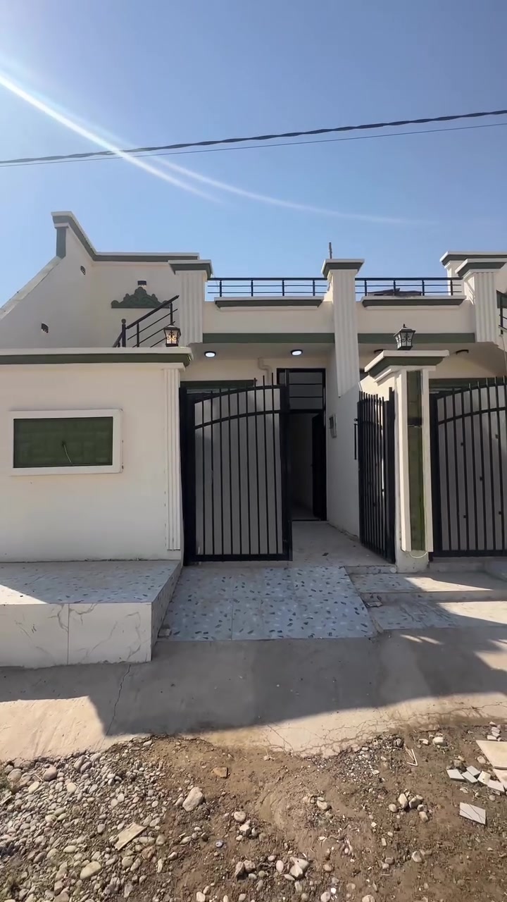 السلام عليكم 🫡
🏠دار للبيع مساحه 100 متر 5 واجه نزال 20 
🔨بناء جديد صفر ما مسكون 
📍موقع دار كلش حلوه كركوك حي بدر قريب عل تبليط وخدمات كامل ومدرسه شهيد كاظم عباس قريب عليه 
🤑السعر دار ˼ ڪلـَش مناسب 37 مليون وبي مجال 
💬اي استفسار اتصال على ارقام تاليه ***********/***********
