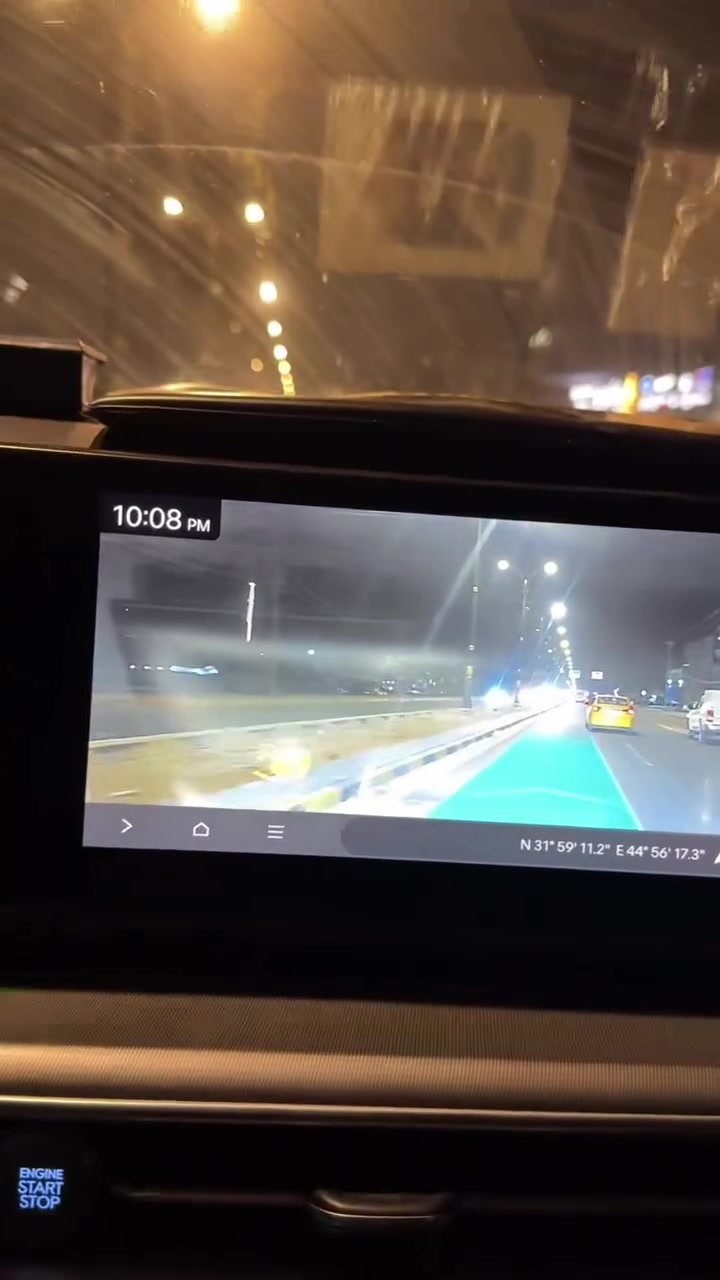 السلام عليكم يتوفر تعريب للازيرا والجنسزز الوارد كوري فقط وتفعيل الواقع المعزز والتسجيل للكامرات الاماميه والخلفيه

للتواصل خاص او واتساب 
*********** المهندس انور البرقعاوي 
العنوان الديوانية
