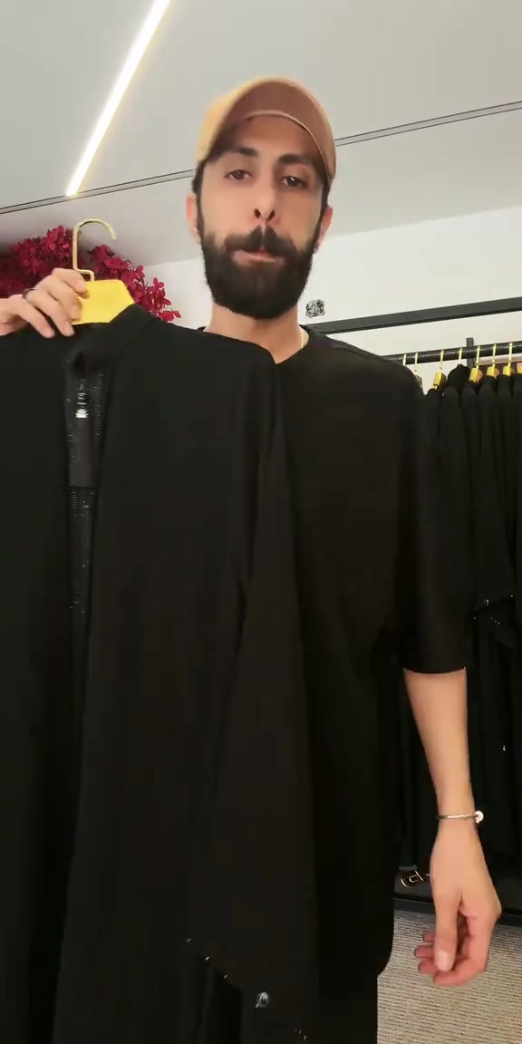 ملابس