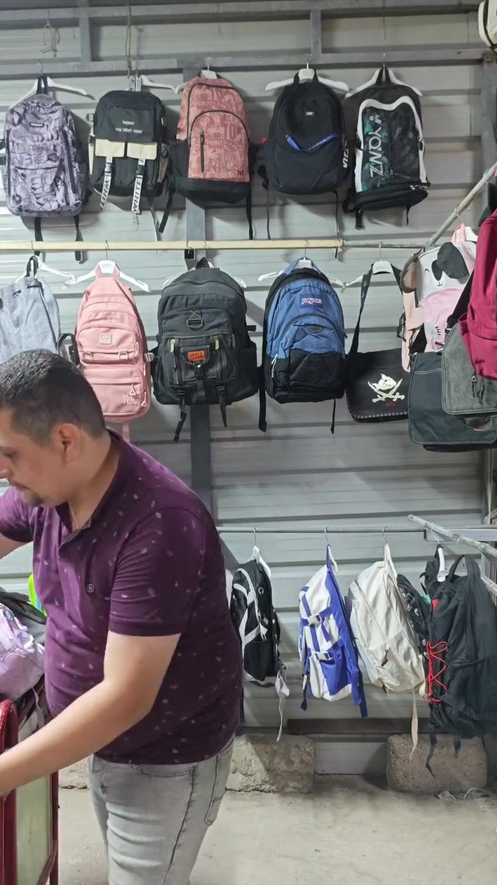 فتح الأن جنطة مدرسي قطع جديدة ومميزة

يلبس جميع المراحل الدراسيه 🛍👜🧳🎒

متابعه وتفاعل      يفتح المحل الساعه الرابعه عصراا 

طارق باله 1 @الجميع 

ليصلكم كل ما هوا جديد 

عنوان المحل شقق الخضراء مدخل فرع طرشي المذاق خلف جامع المحسنين *********** محلات طارق باله
