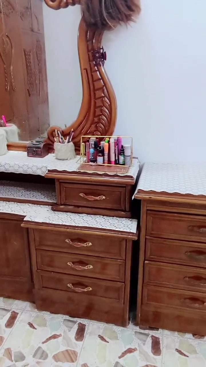 غرفه اخشاب • جديدة • واسط الصويره