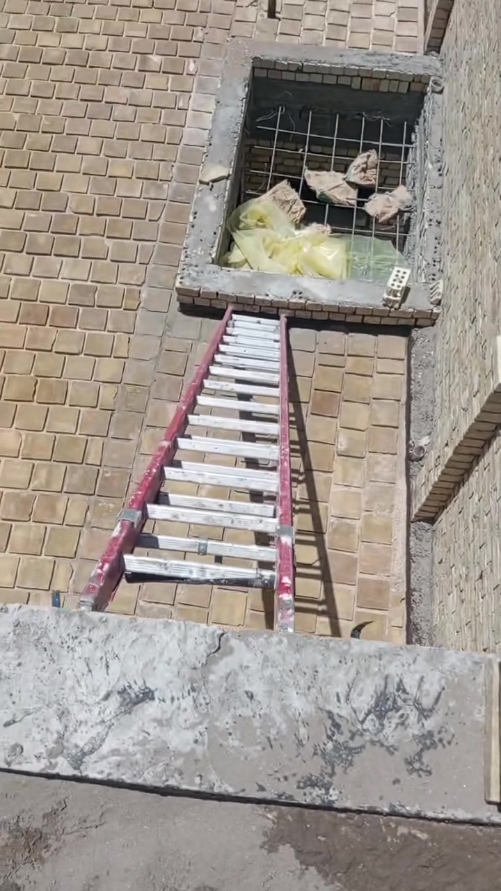 السلام عليكم 
🏗️متوفر خَلْفة بناء جاهز للعمل 🏗️
متوفر خَلْفة بناء للعمل، شغل مرتب ونظيف والتزام بالمواعيد، ونستقبل أعمال البناء + تطبيك الفرشي 
📞 للاستفسار والتواصل.. ***********

شغلنا أمانة.. ودقتنا عنواننا 👷‍♂️🔨
