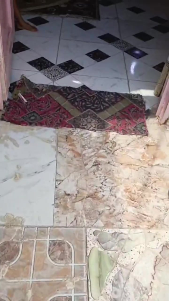 دار للبيع 80 متر نجف الاشرف حي الرحمه شارع 20 شارع النص بالبصاله ومطبخ وصحيات معروضه 25 بيها مجال قابل للتفاوض مكتب سور النجف عنوان المكتب نهايه شارع 20 قرب ابو طالب *********** واتساب
*********** تصال
