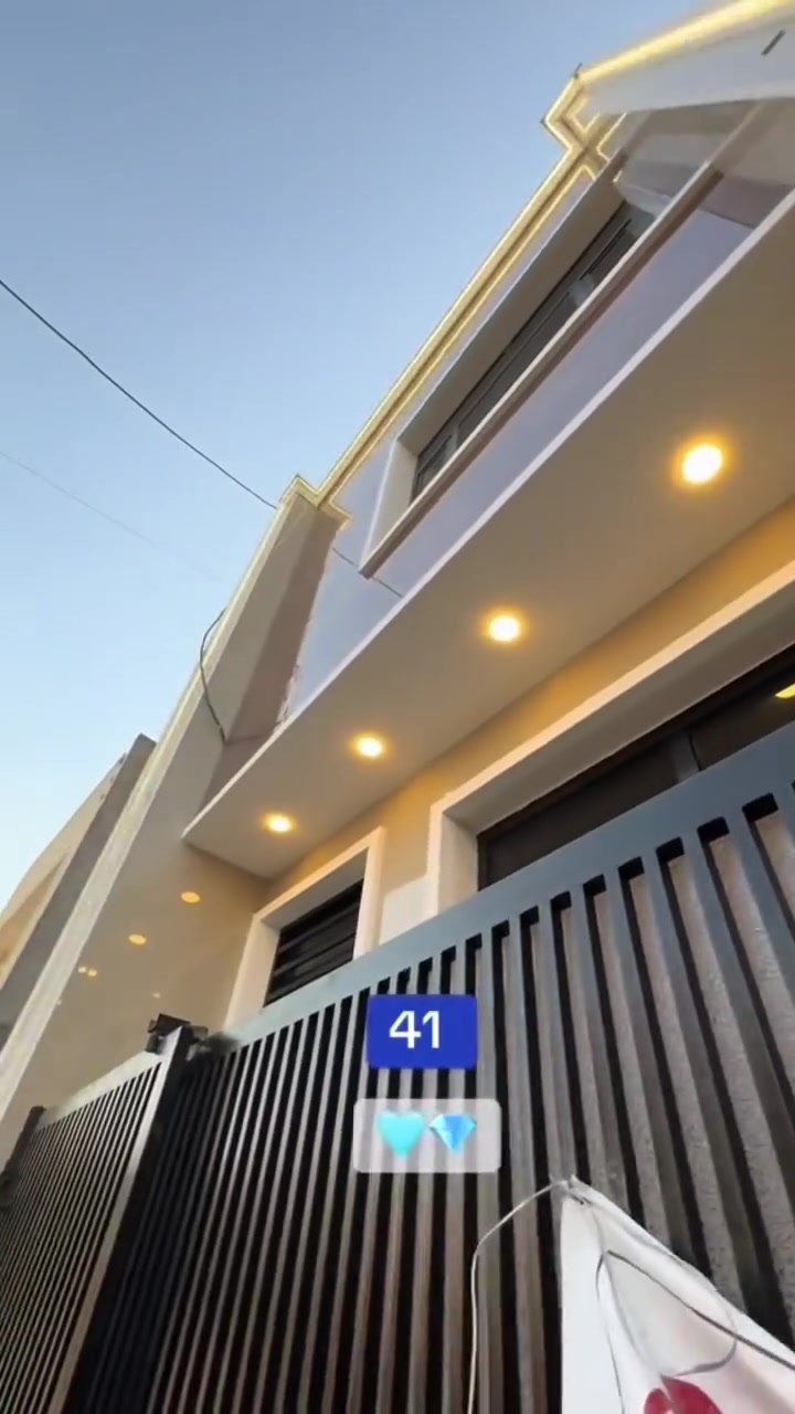 🏡 دار للبيع – فرصة استثمارية مميزة 💎📍
📐 المساحة: 41 متر

📏 الواجهة: 4 متر

📍 الموقع: حي آسيا – بضهر تجاري

✨ زيرو – جديد وغير مسكون

يتكون من:

🛏️ غرفتين نوم

🛋️ صالة

🍳 مطبخ

🚿 حمام

🔥 موقع تجاري ومميز، مناسب للسكن أو الاستثمار

📞 للاستفسار والتواصل: ***********
