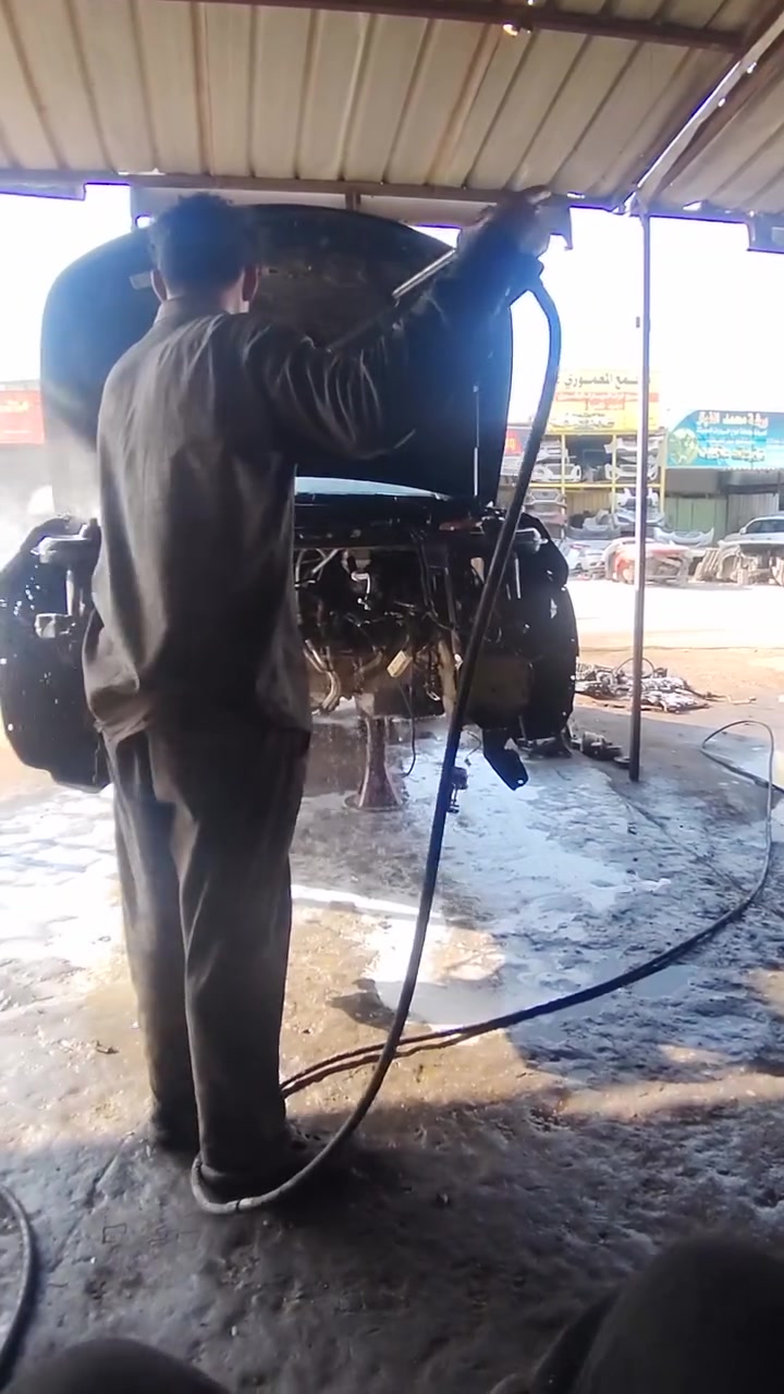 🔧 المرحلة الثانية | الغسل والتجهيز الشامل

بعد إكمال تفكيك بجم السوزوكي، باشرنا بالمرحلة الثانية من العمل، وشملت:

✅ غسل حوض السيارة بالكامل بالبخار المضغوط وإزالة الزيوت والترسبات القديمة.
✅ غسل وتنظيف الأفريم بالكامل من الداخل والخارج.
✅ تنظيف مشط الستيرن وجميع ملحقاته.
✅ غسل أجزاء الحدادية ومنظومة التعليق وتجهيزها للفحص والصيانة.
✅ غسل وتنظيف جميع أجزاء المحرك وملحقاته قبل إعادة التجميع والتركيب.
✅ فحص القطع بعد التنظيف وتحديد الأجزاء التي تحتاج إلى صيانة أو استبدال.
✅ تجهيز حوض السيارة والأفريم لاستقبال المحرك والكير الجديد.

عمل متكامل وخطوات مدروسة حتى ترجع السيارة بأفضل حالة ممكنة بإذن الله 💪🔩

🔰 ورشة أنور سوزوكي وإكونوكس

📍 كربلاء – الحي الصناعي – البلوك الثاني – شارع السايدين (سايد الدخول)

📞 ***********
📞 ***********
