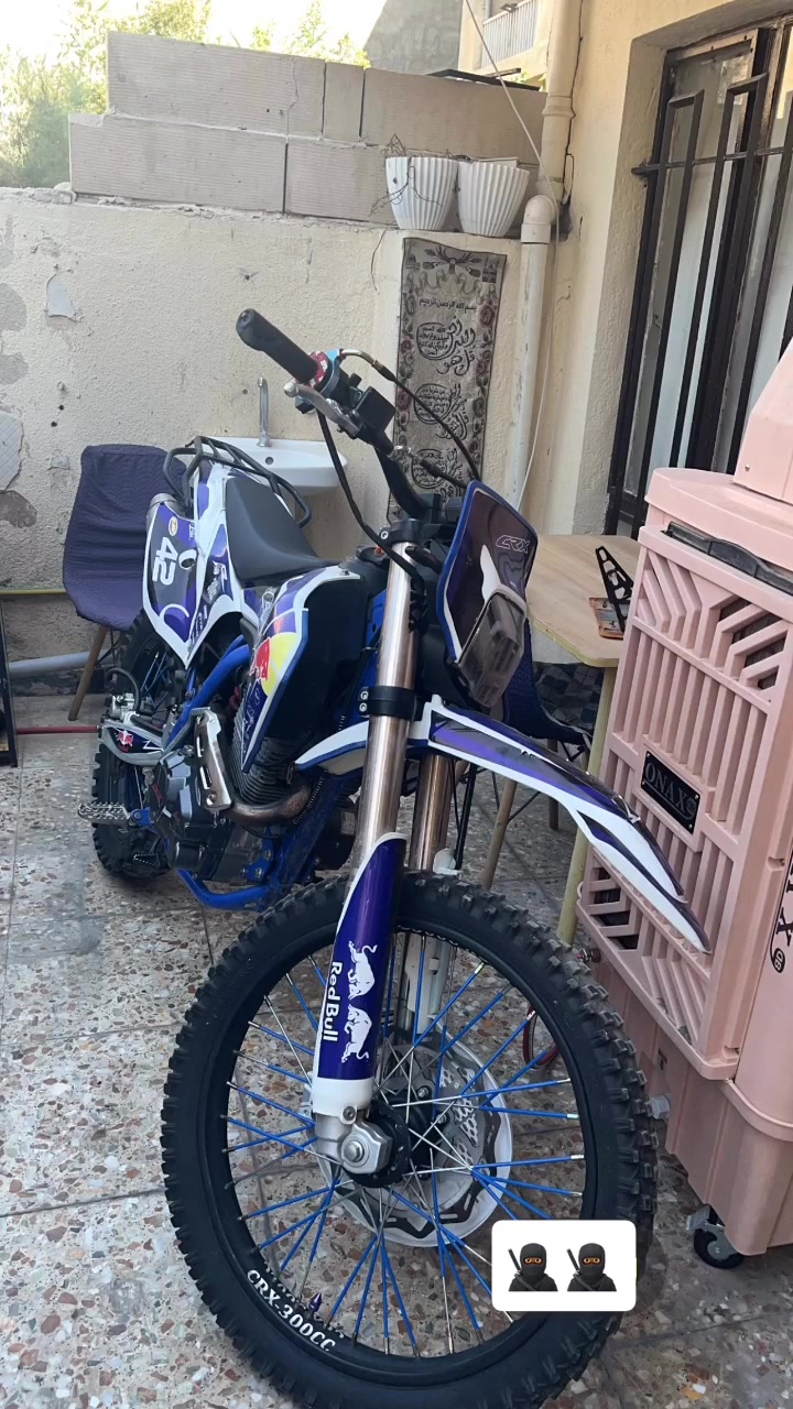 سلام عليكم قفاز crx 300cc   جيب فيتر وافحص مكينه كفاله ماشيه 5 الاف كامله مكمله انكر واطلع نقصها فقط صالنصه مابيها  سعر مليون و٣٥٠ وبيها مجال  مكاني بغداد حي القاهرة ***********
