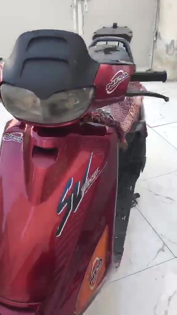 سلام عليكم..
دراجه كلشي ماعوزه عوزه فد باتري بسس.. ولاصير لوتي سبب البيع اخوي تمرض والدراجه اريد ابيعه مستعجل ب280 وبيه مجال رقمي *********** مكاني مقابيل قريه الغدير شارع المطار عامود 327
