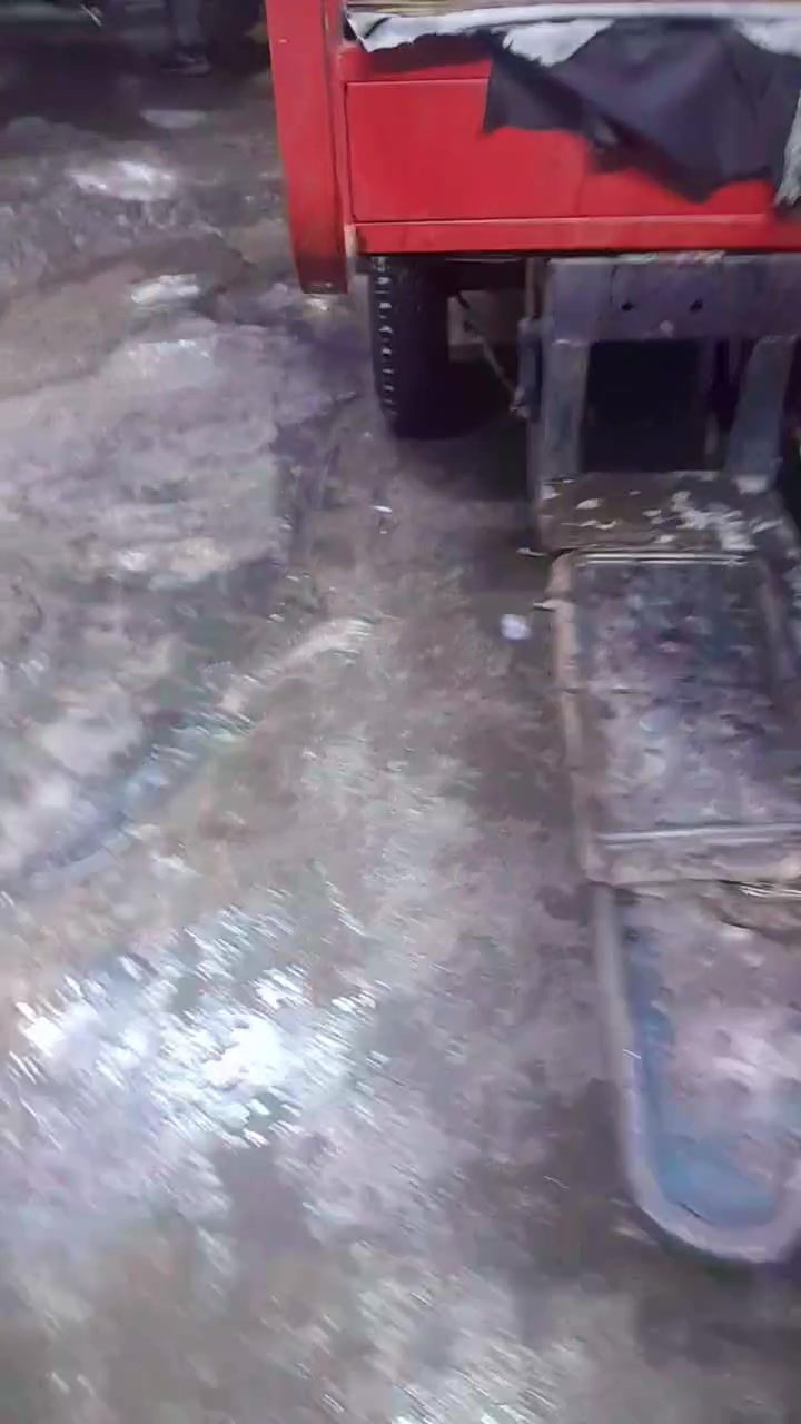 اسوته البيع نظيفه مكاني بغداد سعره مليون و١٠٠
***********
